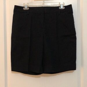Talbots black shorts. Size 10. Excellent condition.